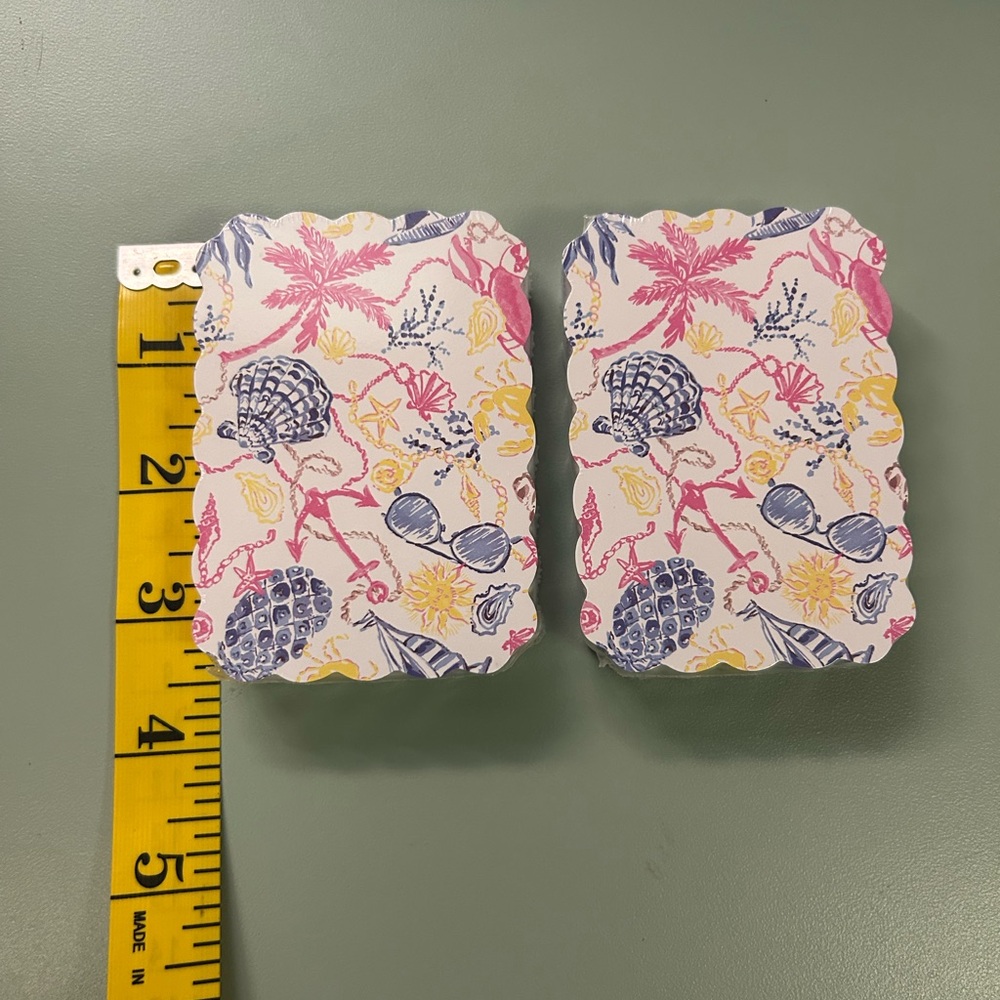 Lilly Pulitzer Card Case with Playing Cards. NWOT - Picture 4 of 8